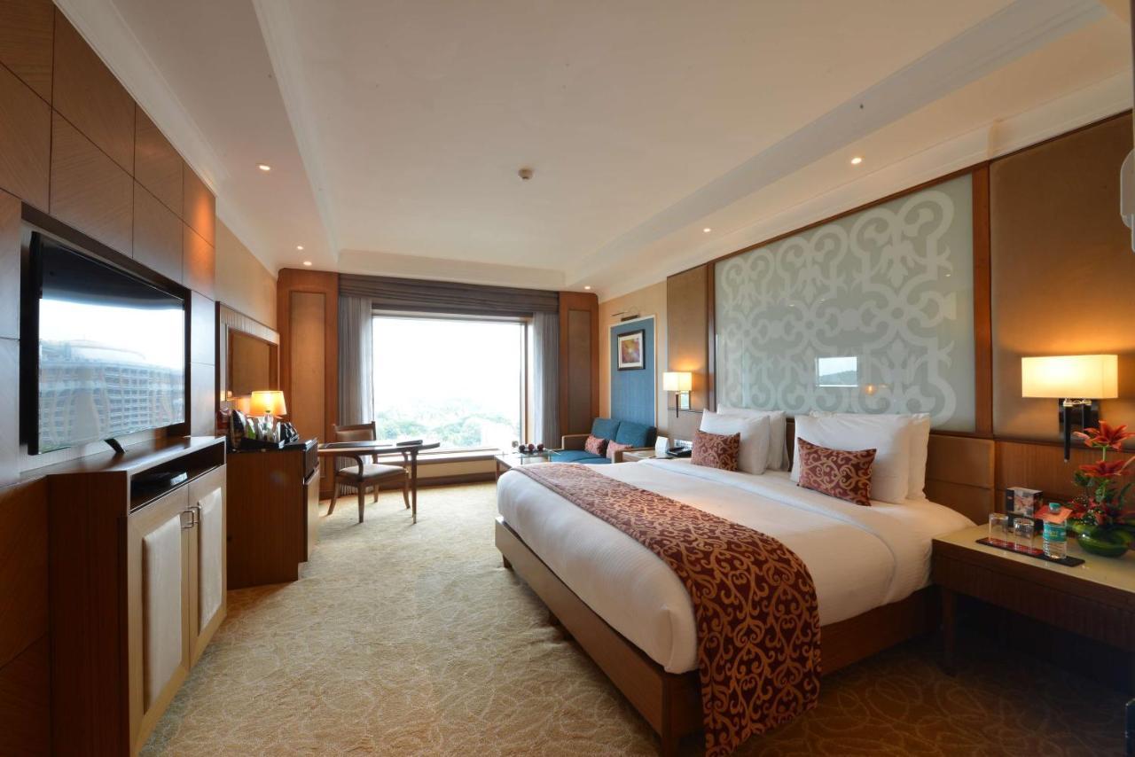 Ramada Plaza Chennai Hotel Exterior photo Deluxe Room